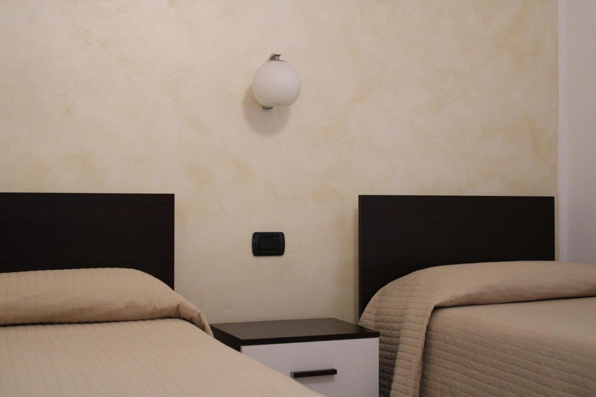 Room And Breakfast Luciana Sant'Elia A Pianisi Bagian luar foto